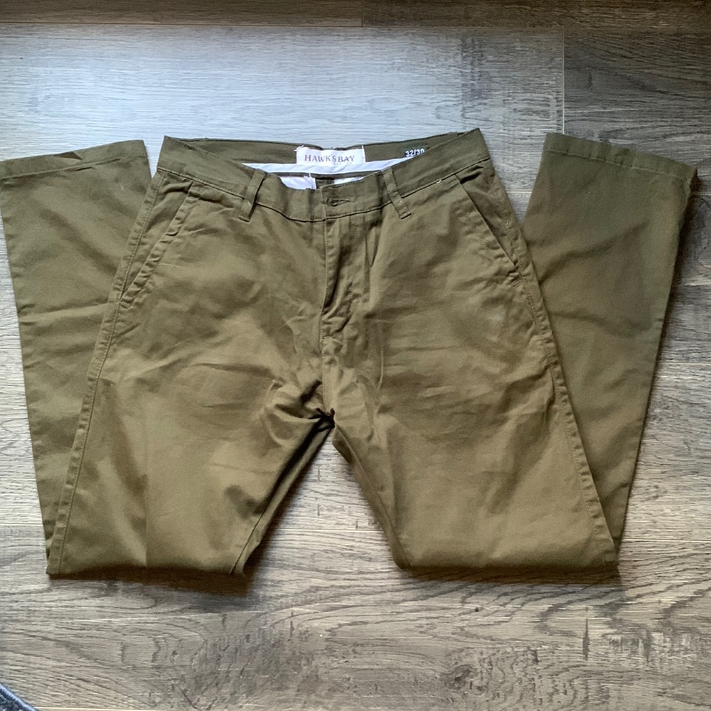 NEW olive green chinos